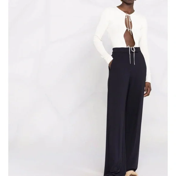 Aya Muse lace-up long sleeve bodysuit - Picture 6 of 10